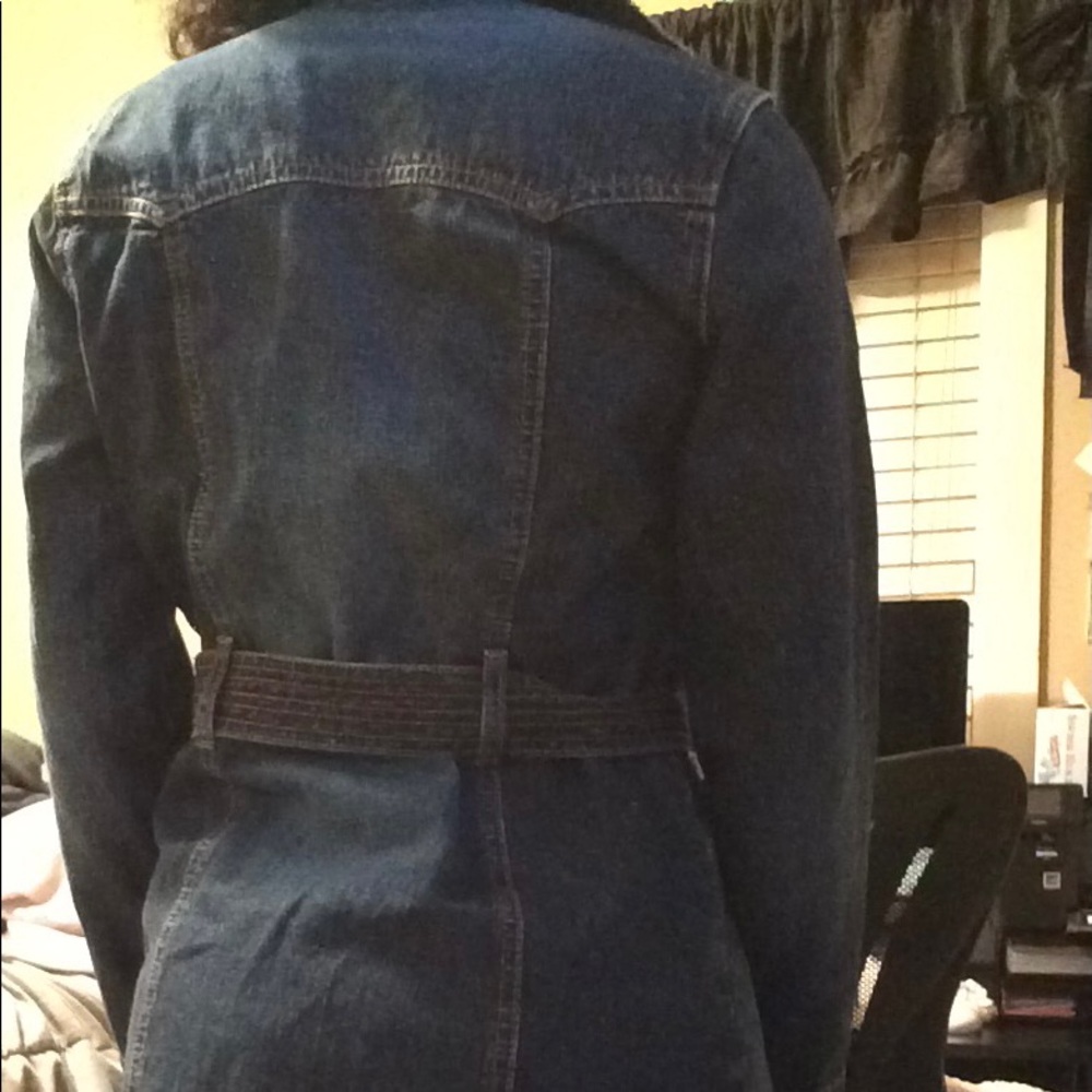 Fur Collared Jean Jacket - Picture 2 of 2